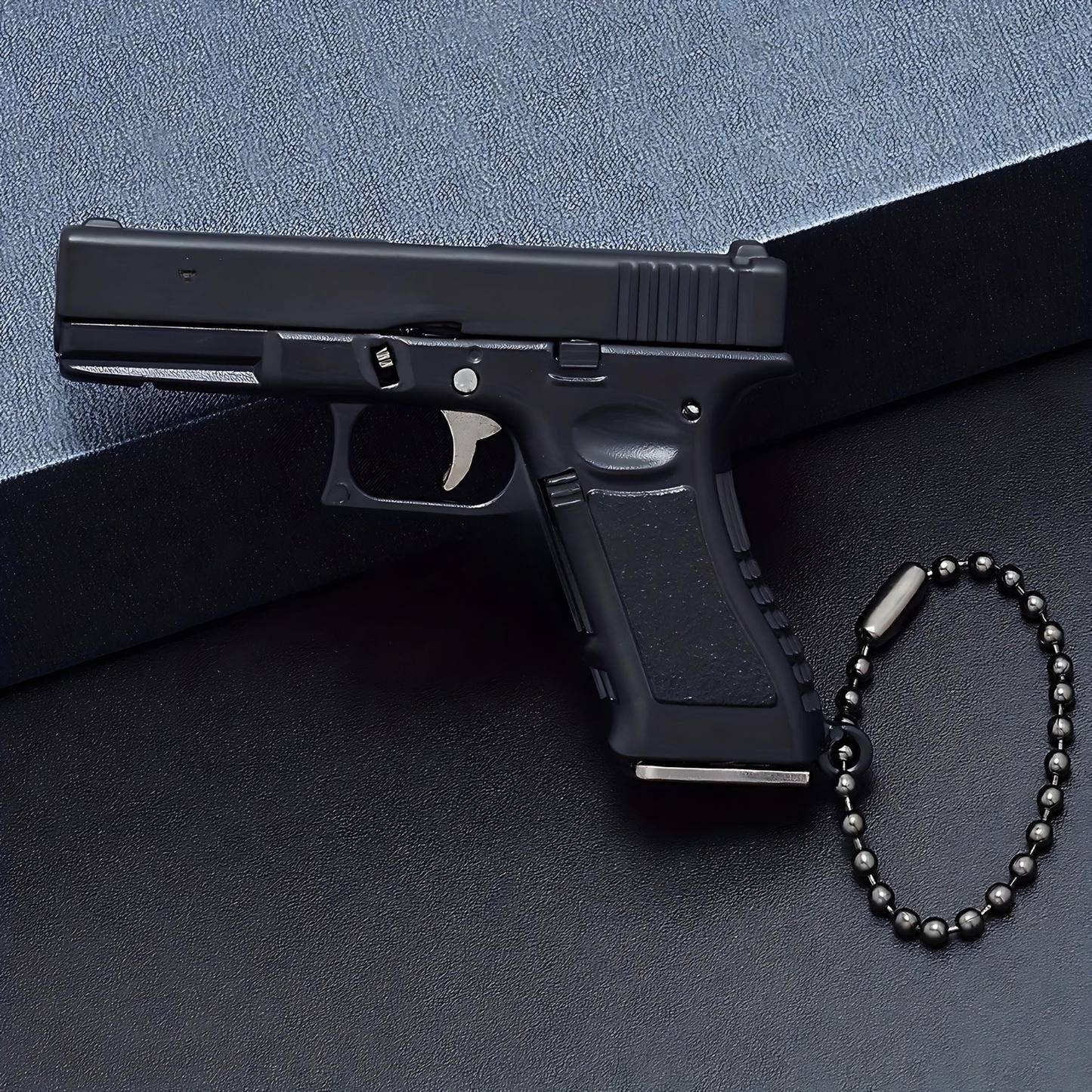 Taktischer Schlüsselanhänger + Holster
