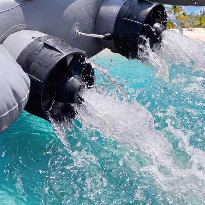 JETRAPTOR WITH WATERGUNS